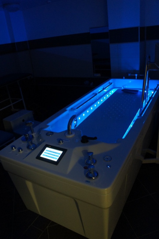 Система хромотерапии WaterLight 32 светодиода для подводного душ-массажа Физиотехника