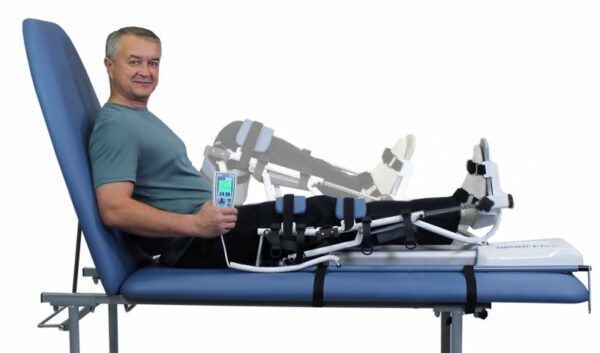 Аппарат роботизированной механотерапии Ormed Flex-F01 Active для коленного и тазобедренного суставов